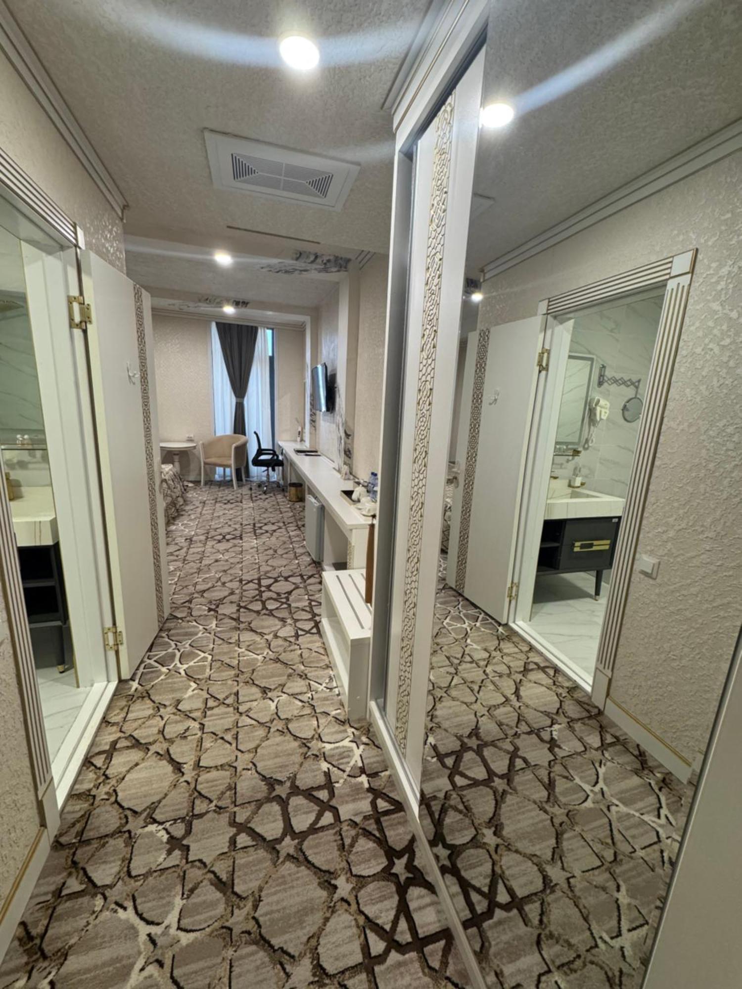 Bukhara City Hotel Turon City Plaza Eksteriør billede
